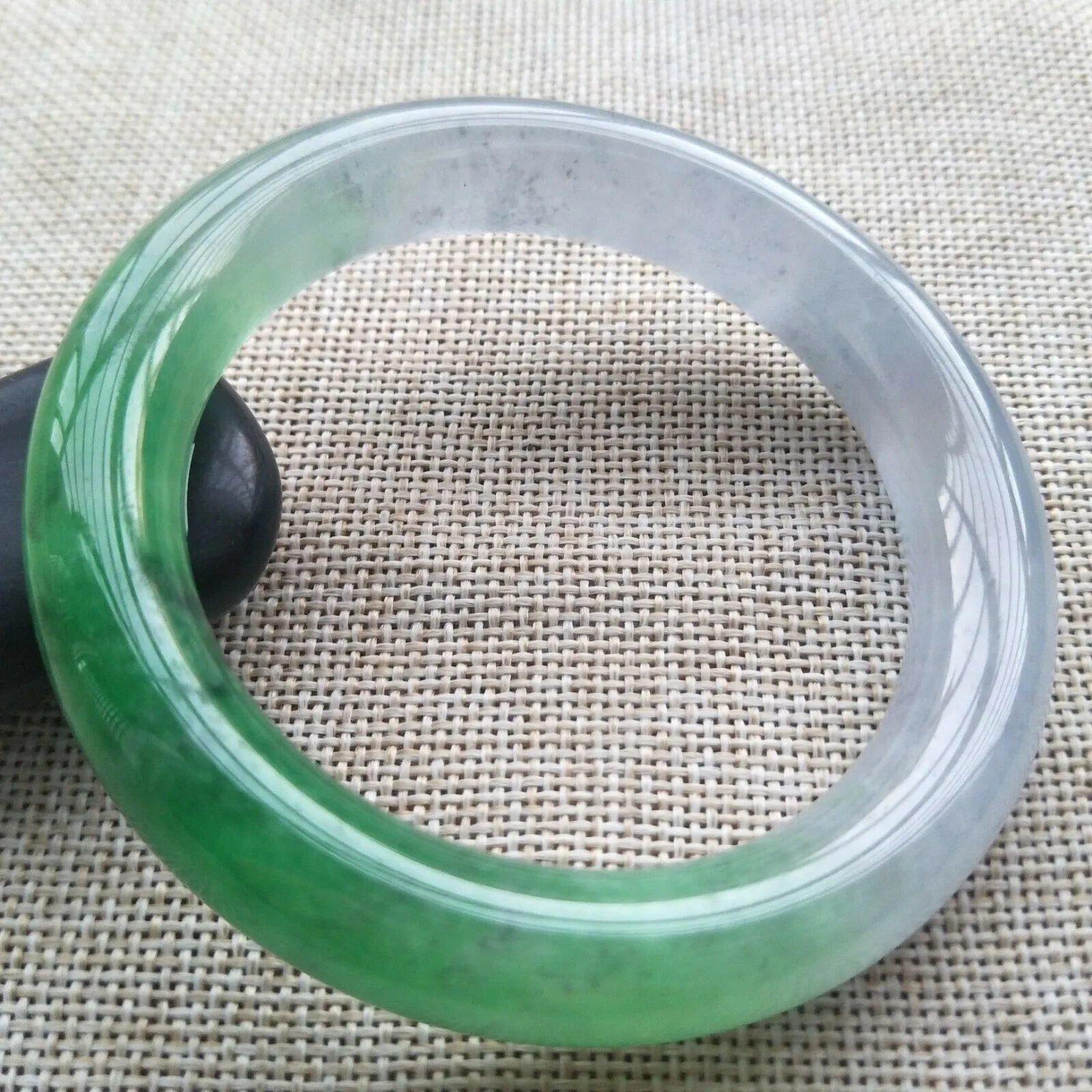 10% OFF- 57/58/59mm Certified Natural Green White Jadeite Emerald A*Jade HandCarved Lucky Round Bracelet Bangle F204
