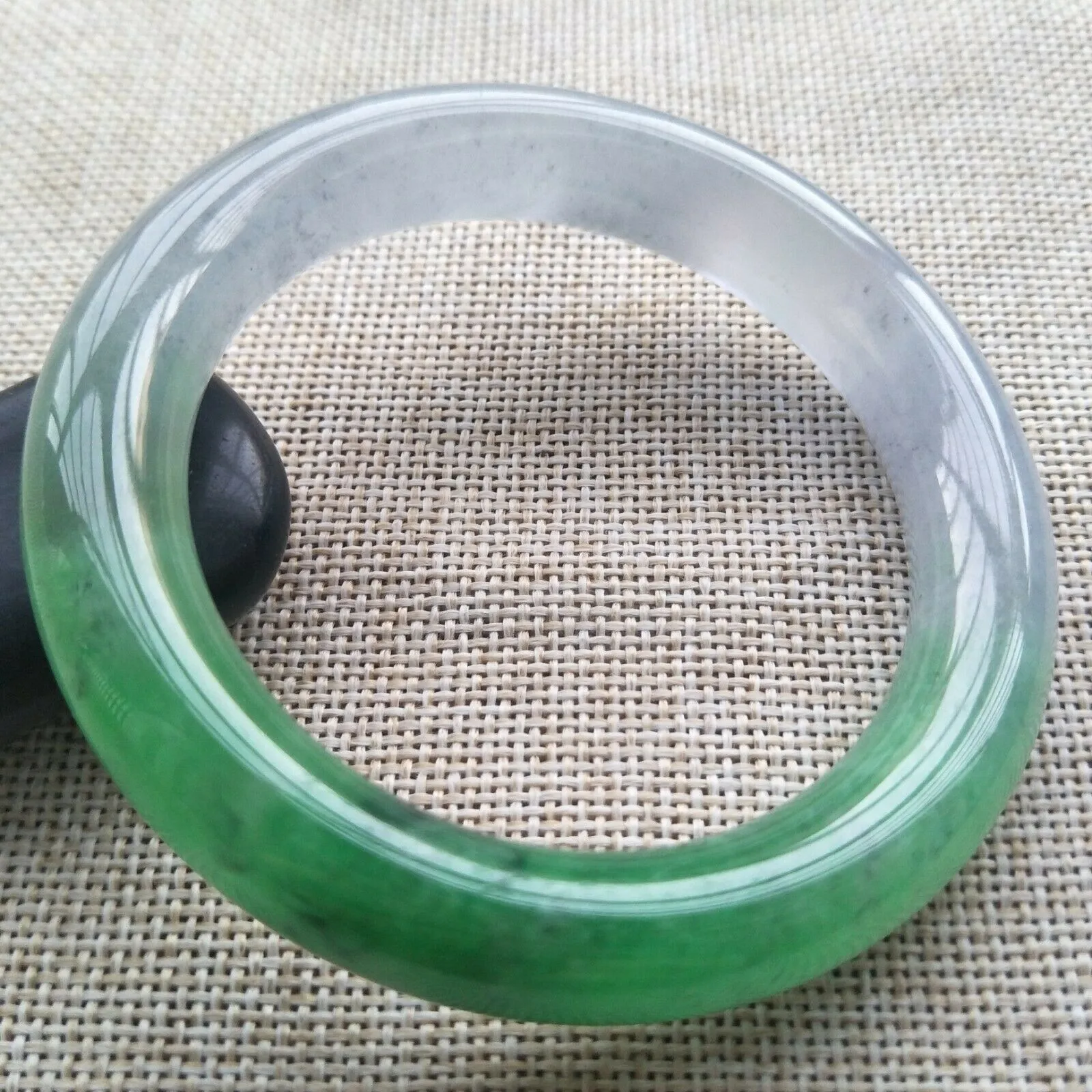 10% OFF- 57/58/59mm Certified Natural Green White Jadeite Emerald A*Jade HandCarved Lucky Round Bracelet Bangle F204