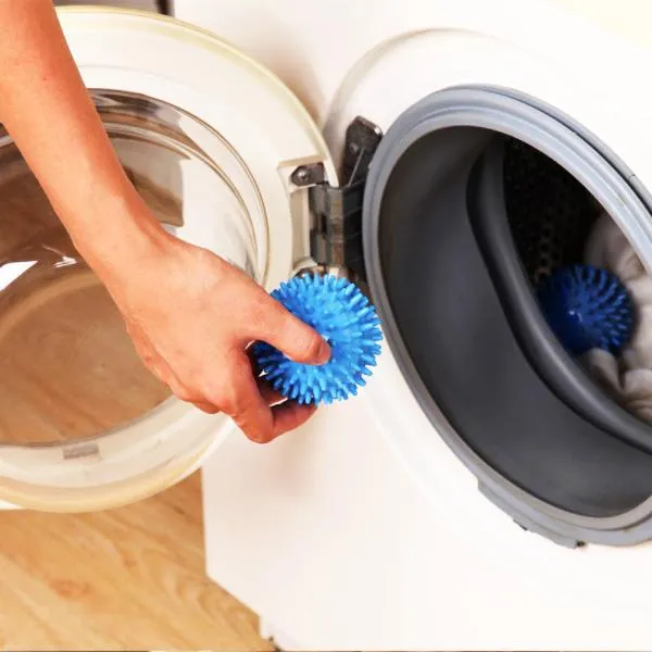 4 Pieces Eco-Friendly Fabric Softening & Revitalizing Dryer Balls