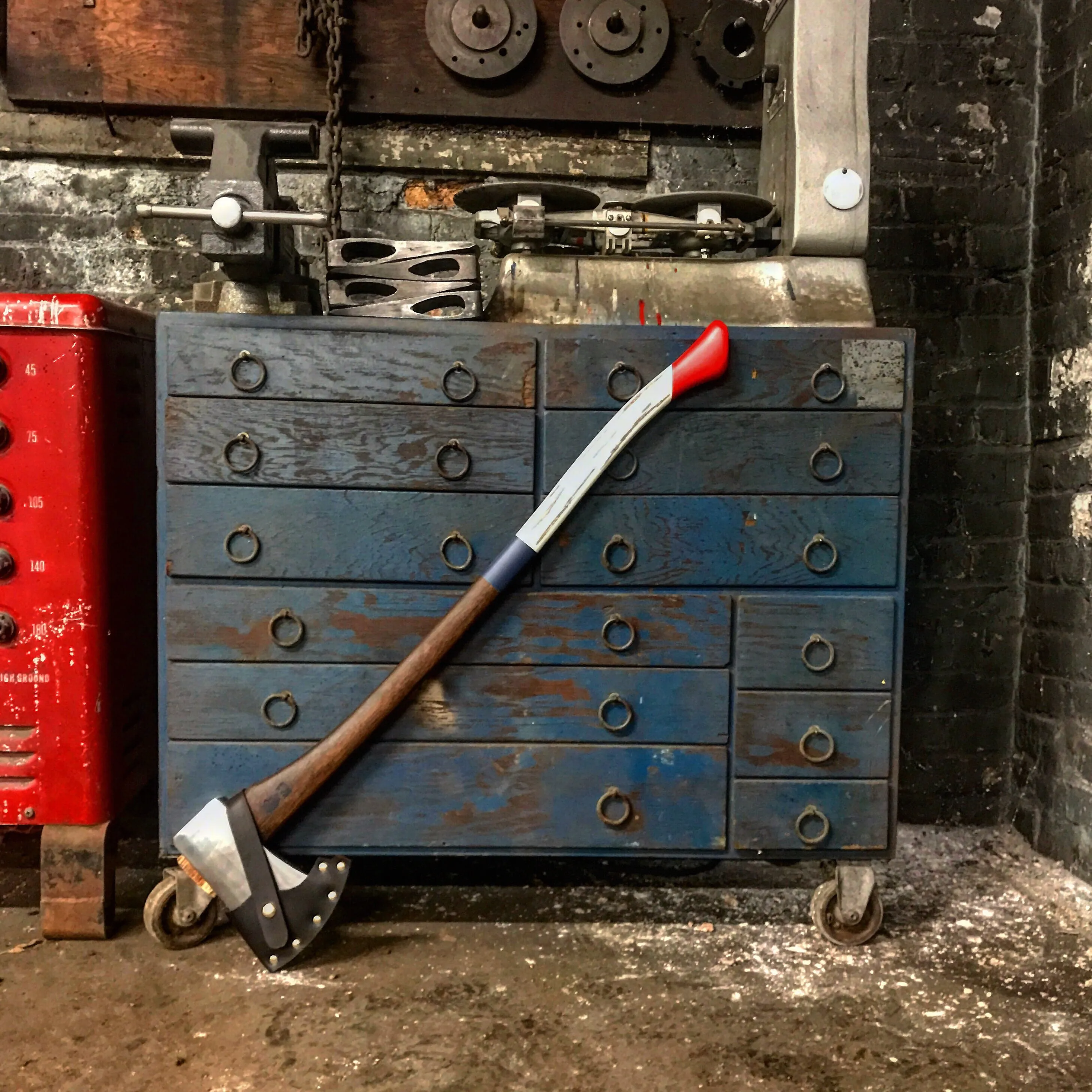 AMERICAN Felling Axe