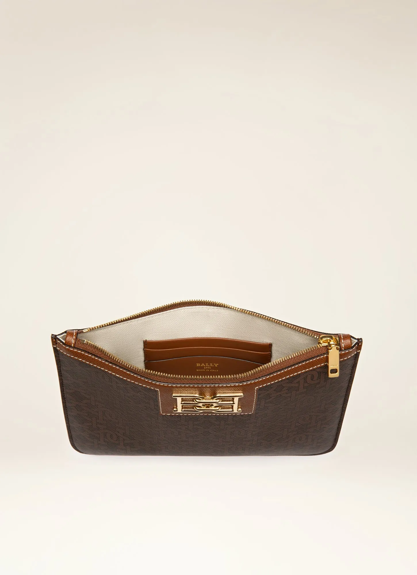 Berthe - Clutch