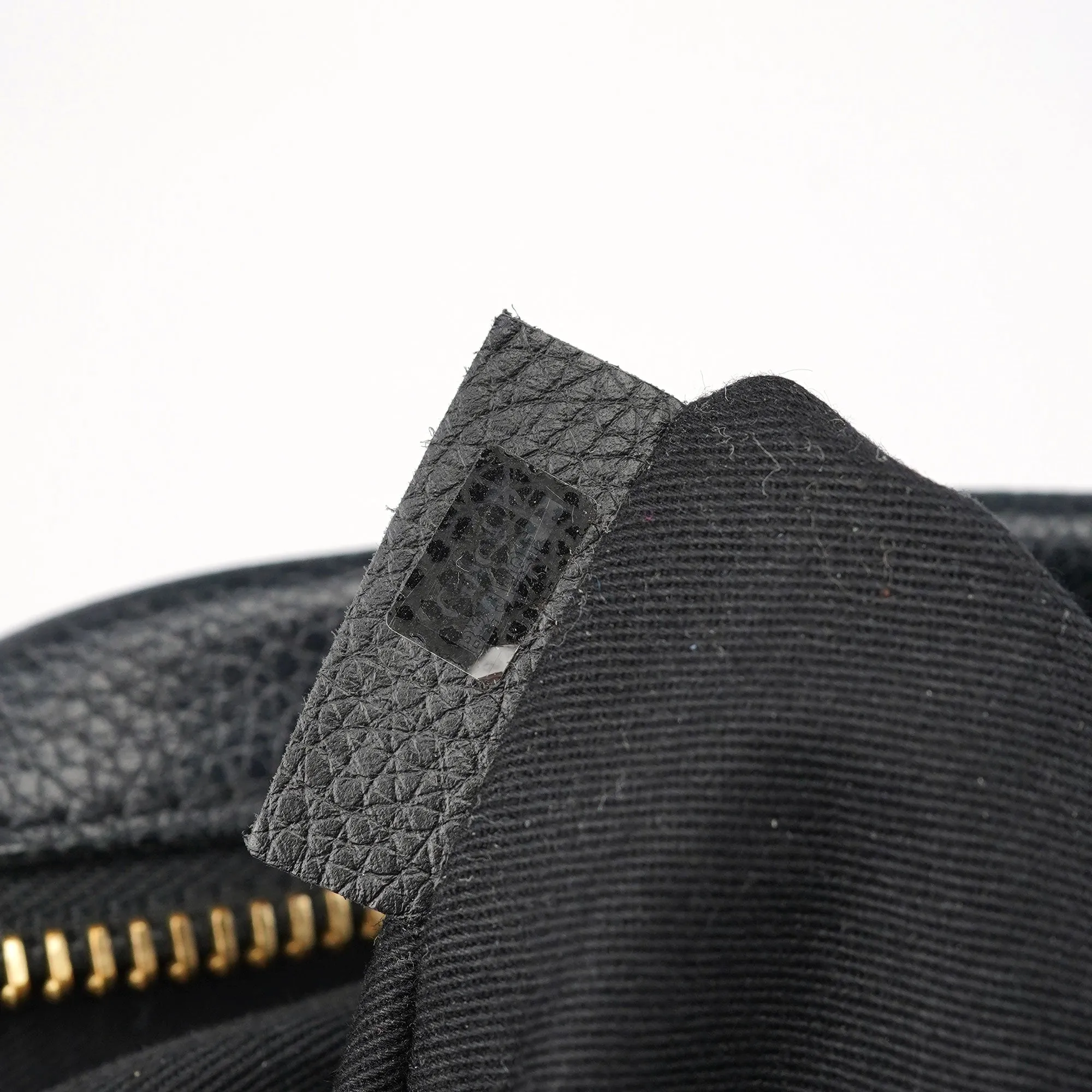 Black Leather Paraty 2-Way Shoulder Bag