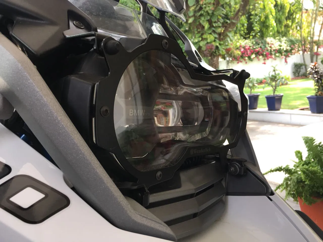 BMW R1200GSA Protection - Headlight Guard Foldable (Lexan Clear)