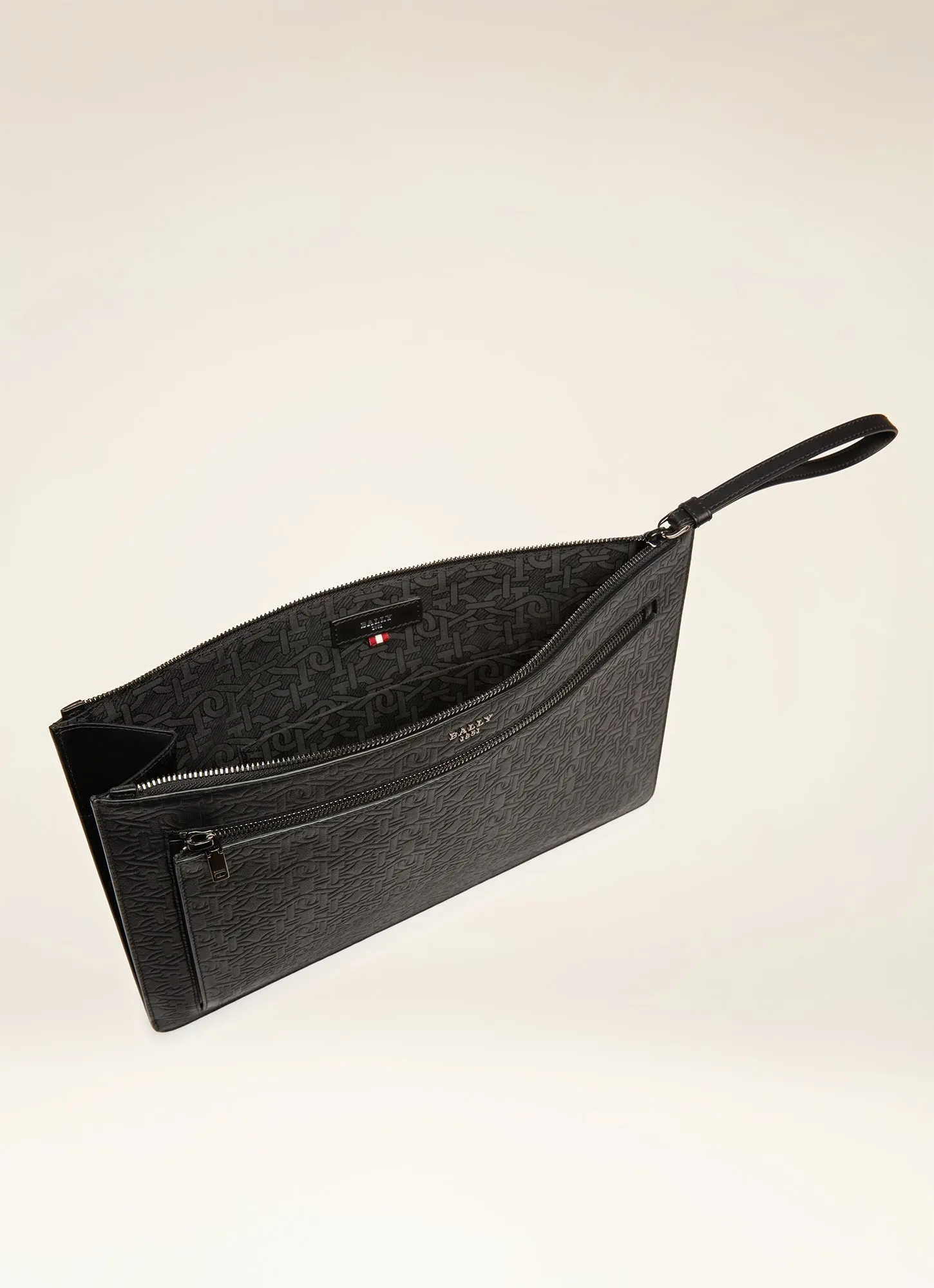 Bollis - Clutch