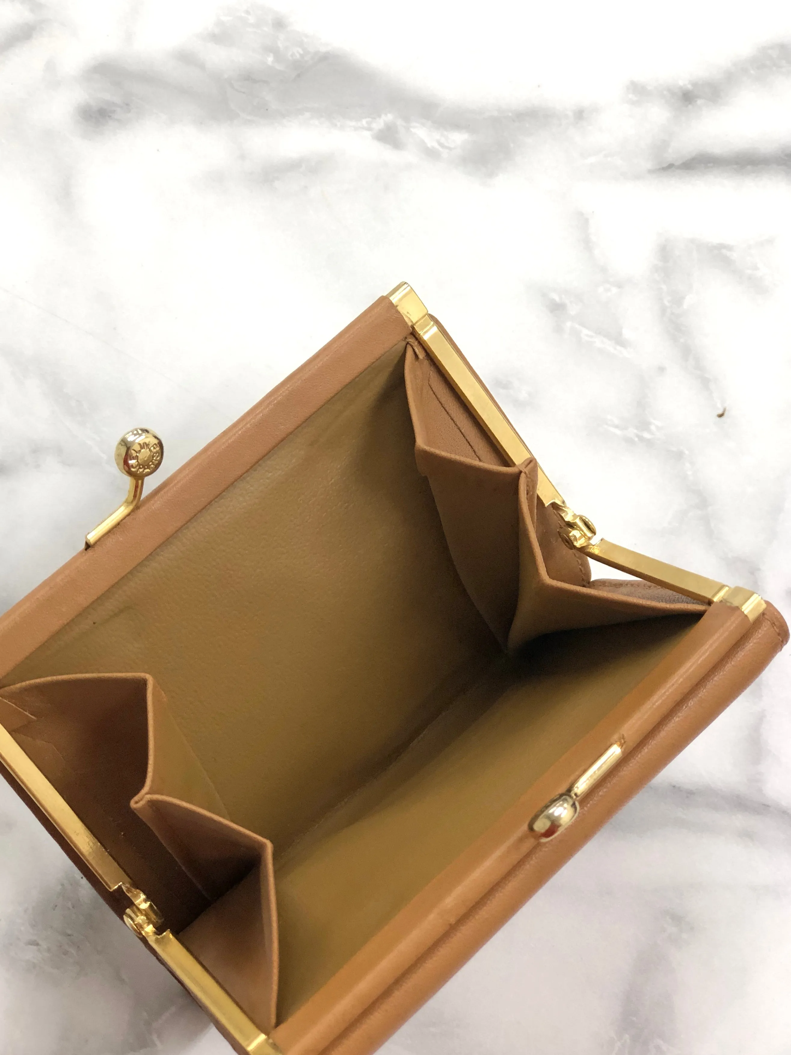 CELINE Macadam Blason Metal Clasp Wallet Brown Vintage 6z8bzg
