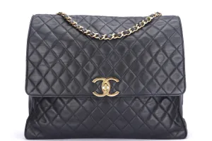 CHANEL VINTAGE BLACK COLOR LAMBSKIN GOLD HARDWARE SHOULDER BAG (152xxxx) WIDTH 40CM, WITH DUST COVER, NO CARD