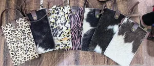 CROSS BODY PHONE CARRIER