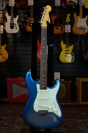 Fender 2016 American Elite Strat Sky Burst Metallic RW, USED