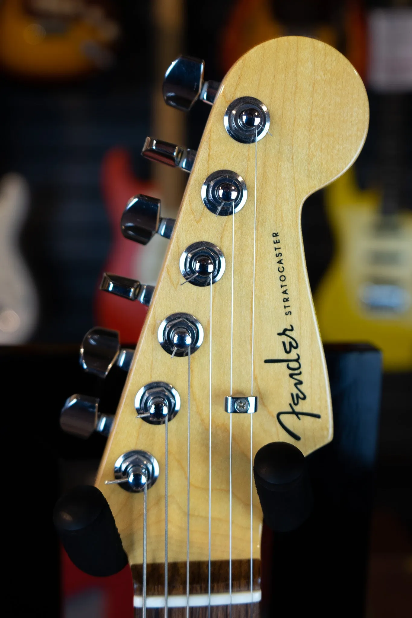 Fender 2016 American Elite Strat Sky Burst Metallic RW, USED