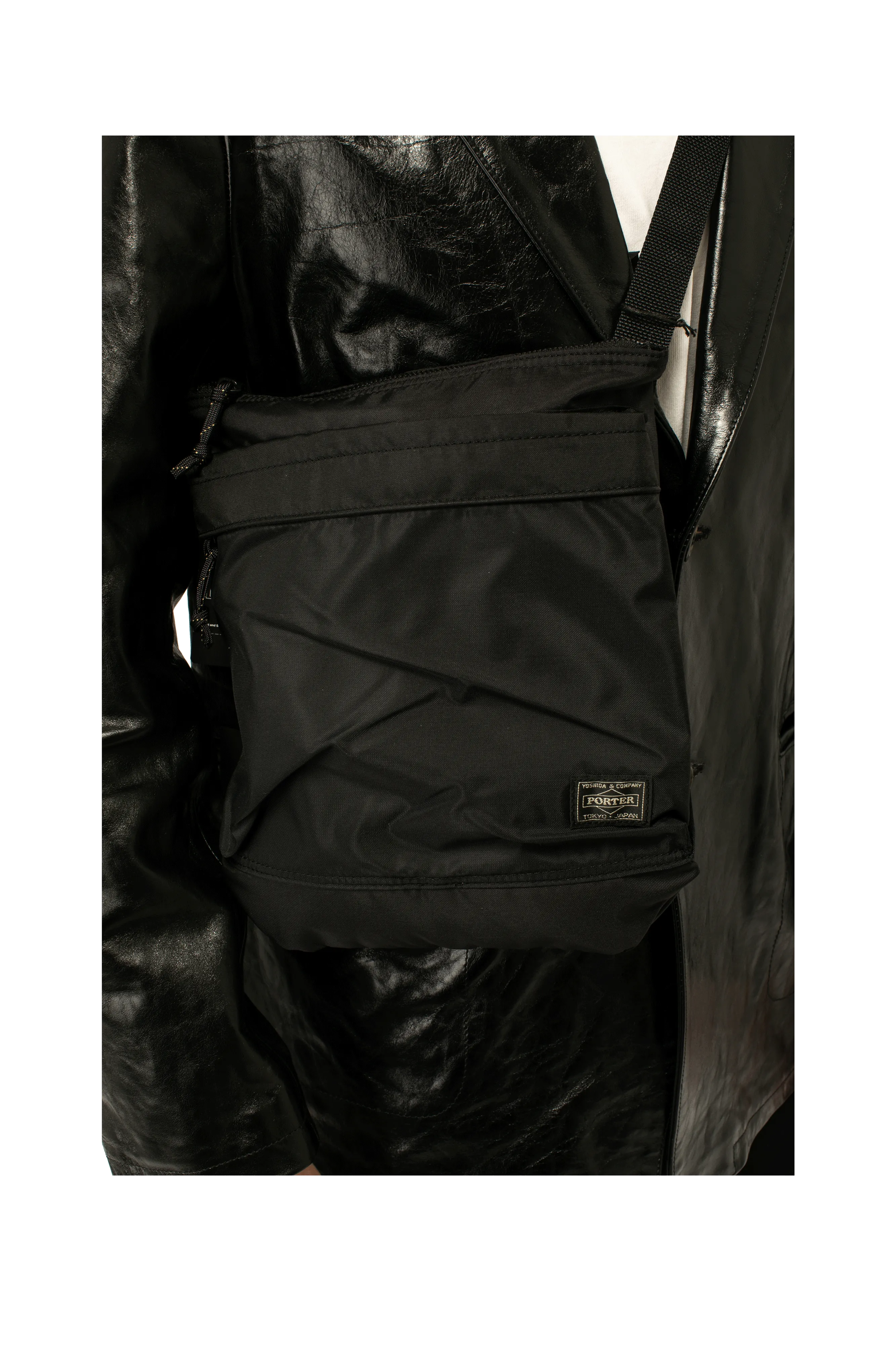 Force Shoulder Bag