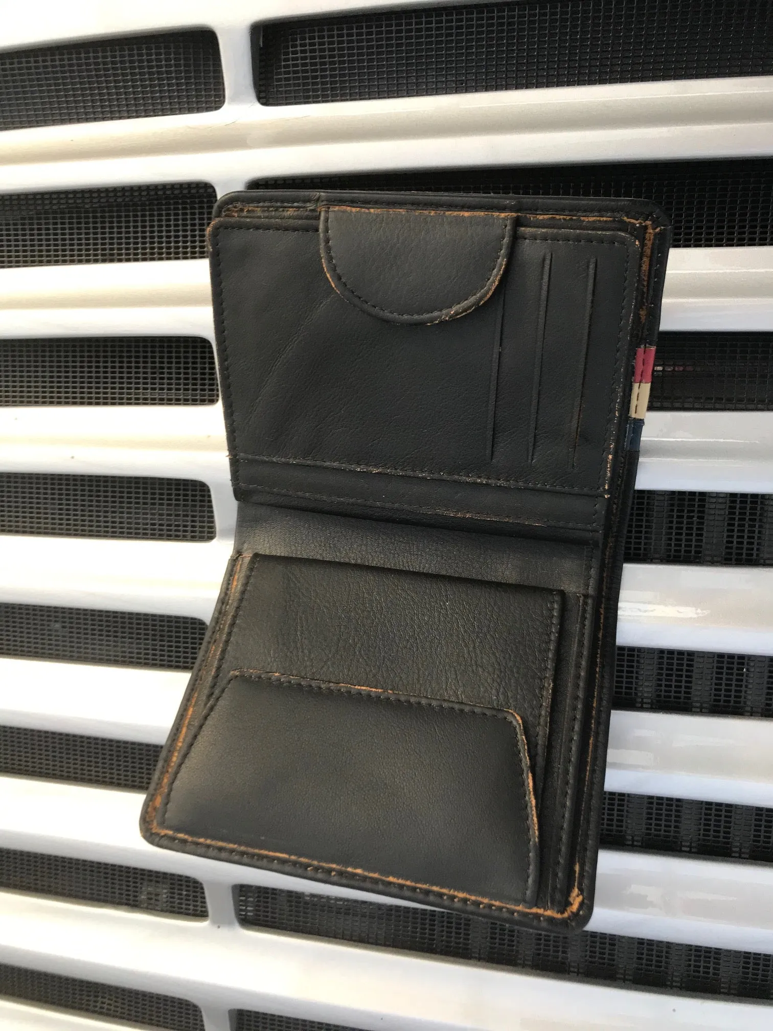 Free Vintage Leather Wallet