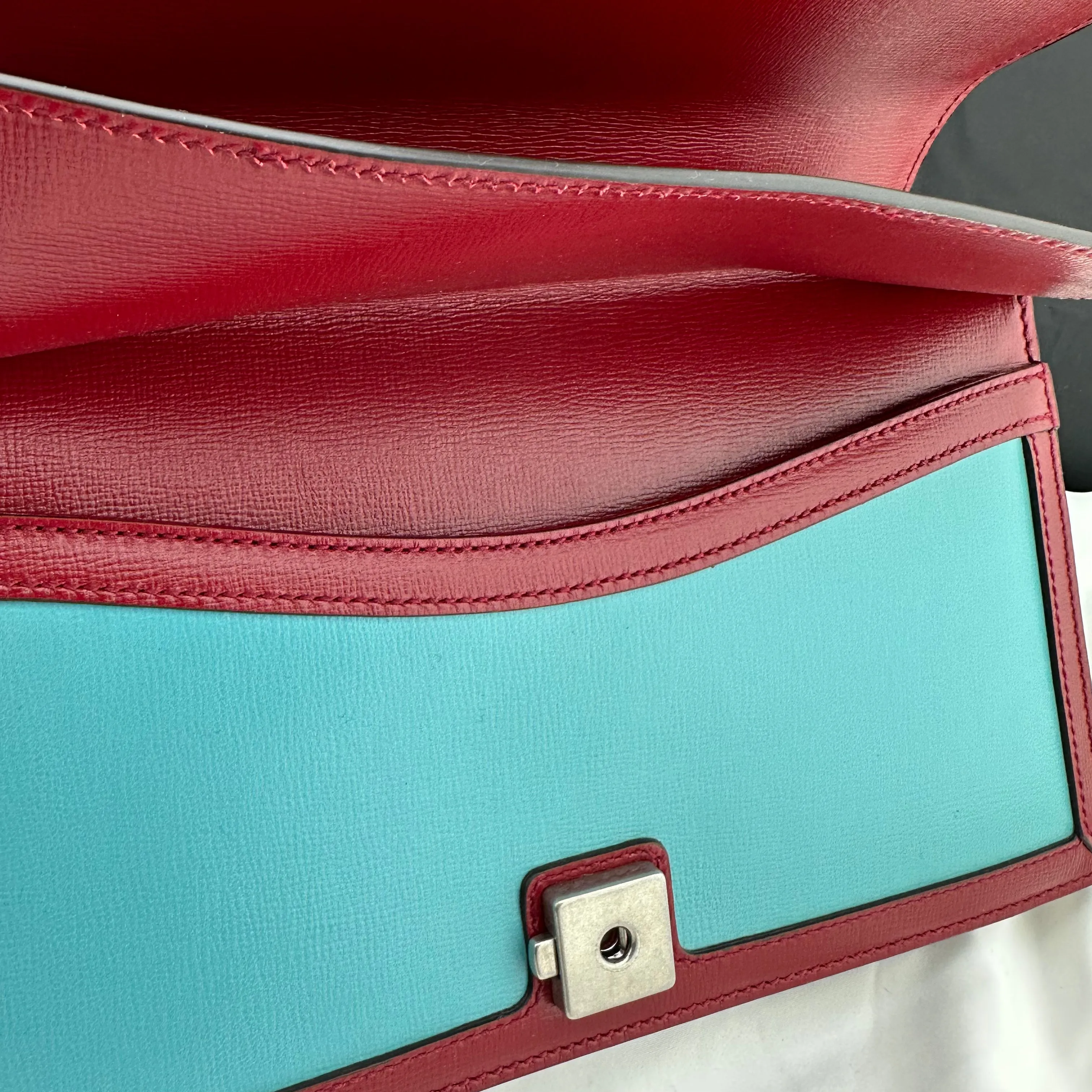 Gucci Small Dionysus Shoulder Bag in Ivory and Blue with Red Trim