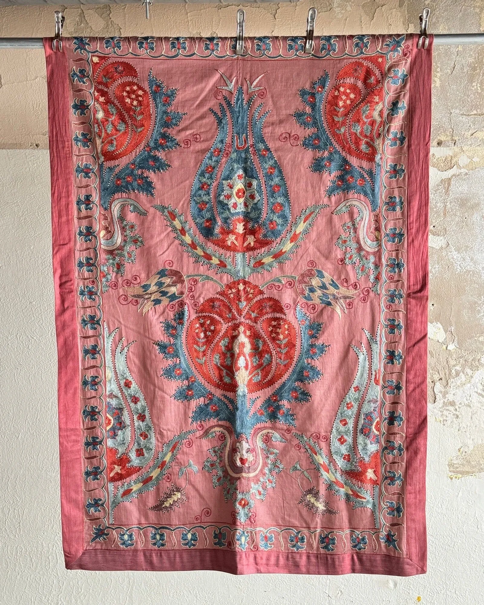 Hand Stitched Suzani (CSSU010124 | 44 x 64")
