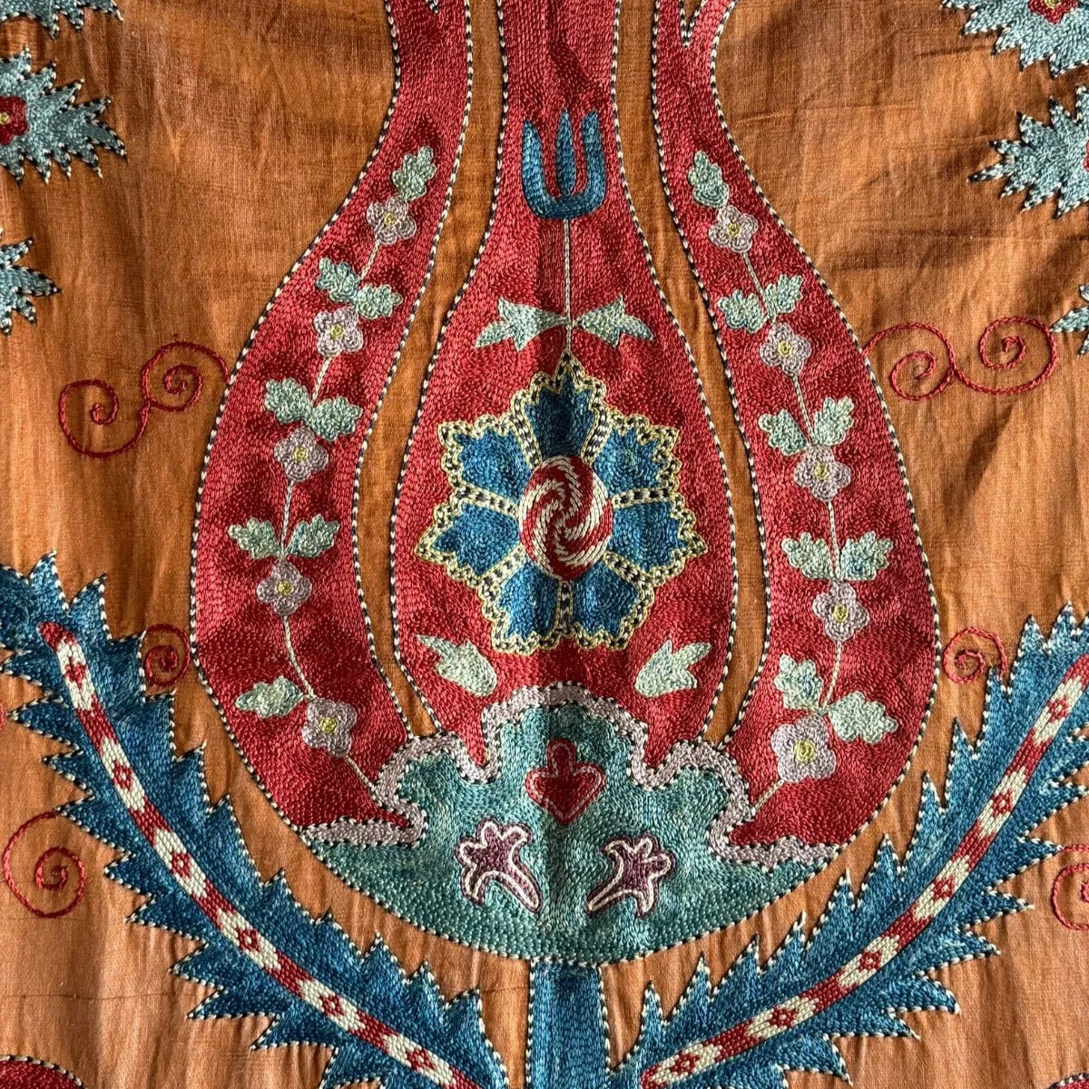 Hand Stitched Suzani (CSSU010524 | 42 x 63")