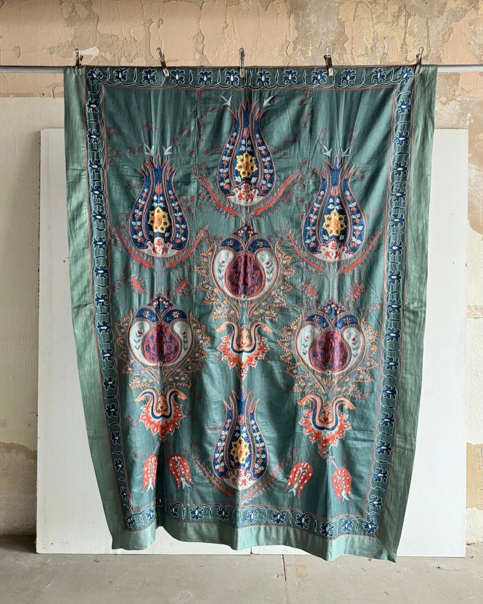 Hand Stitched Suzani (CSSU011024 | 64 x 88")
