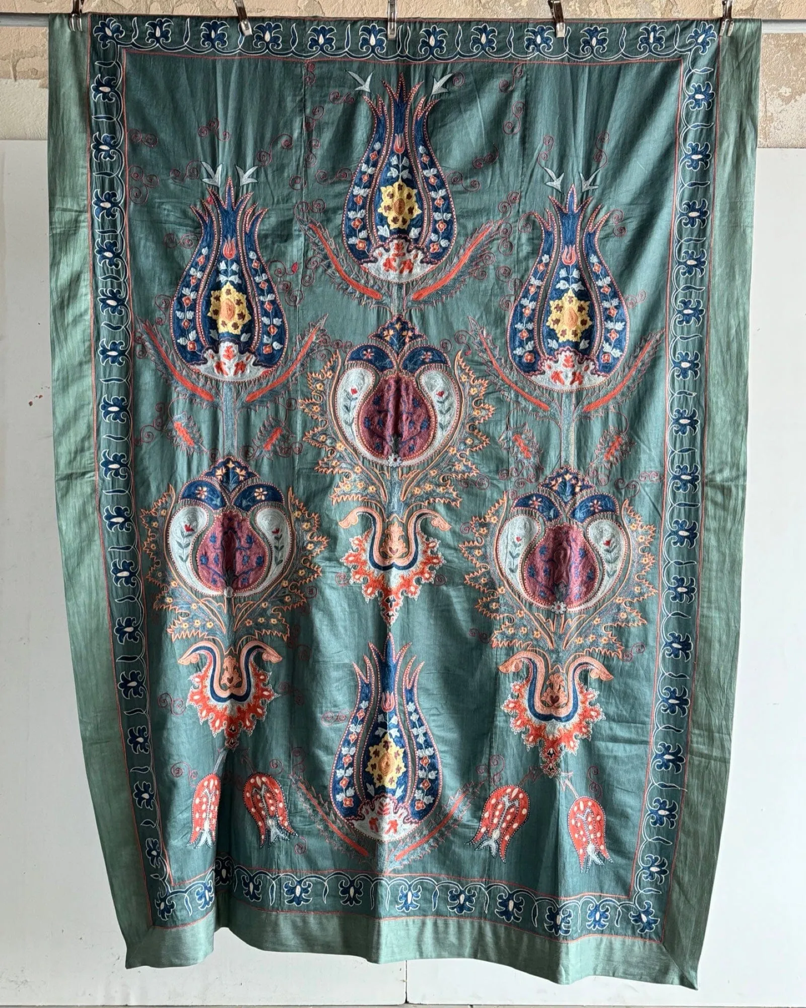 Hand Stitched Suzani (CSSU011024 | 64 x 88")
