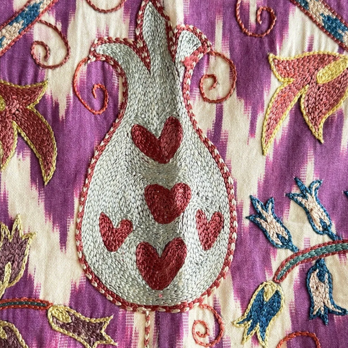 Hand Stitched Suzani (CSSU013324 | 83 x 103")