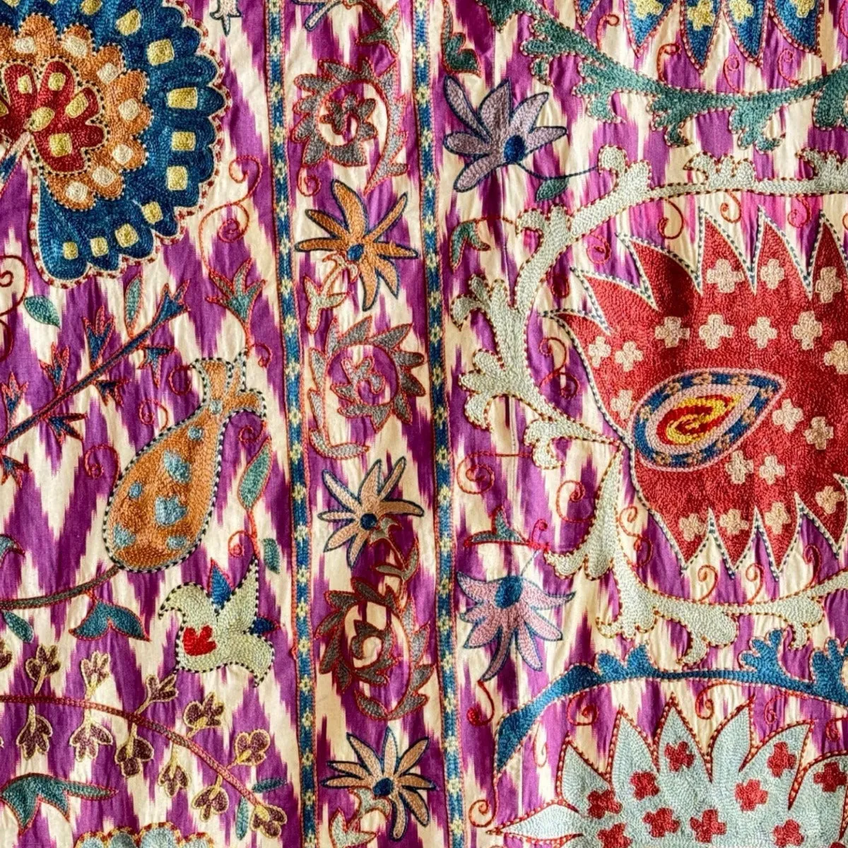 Hand Stitched Suzani (CSSU013324 | 83 x 103")