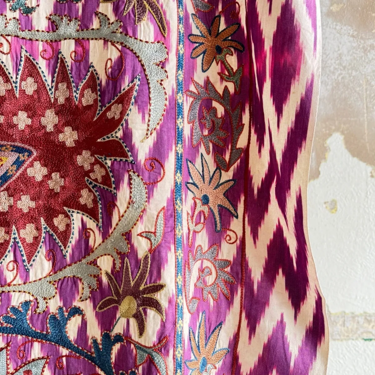 Hand Stitched Suzani (CSSU013324 | 83 x 103")