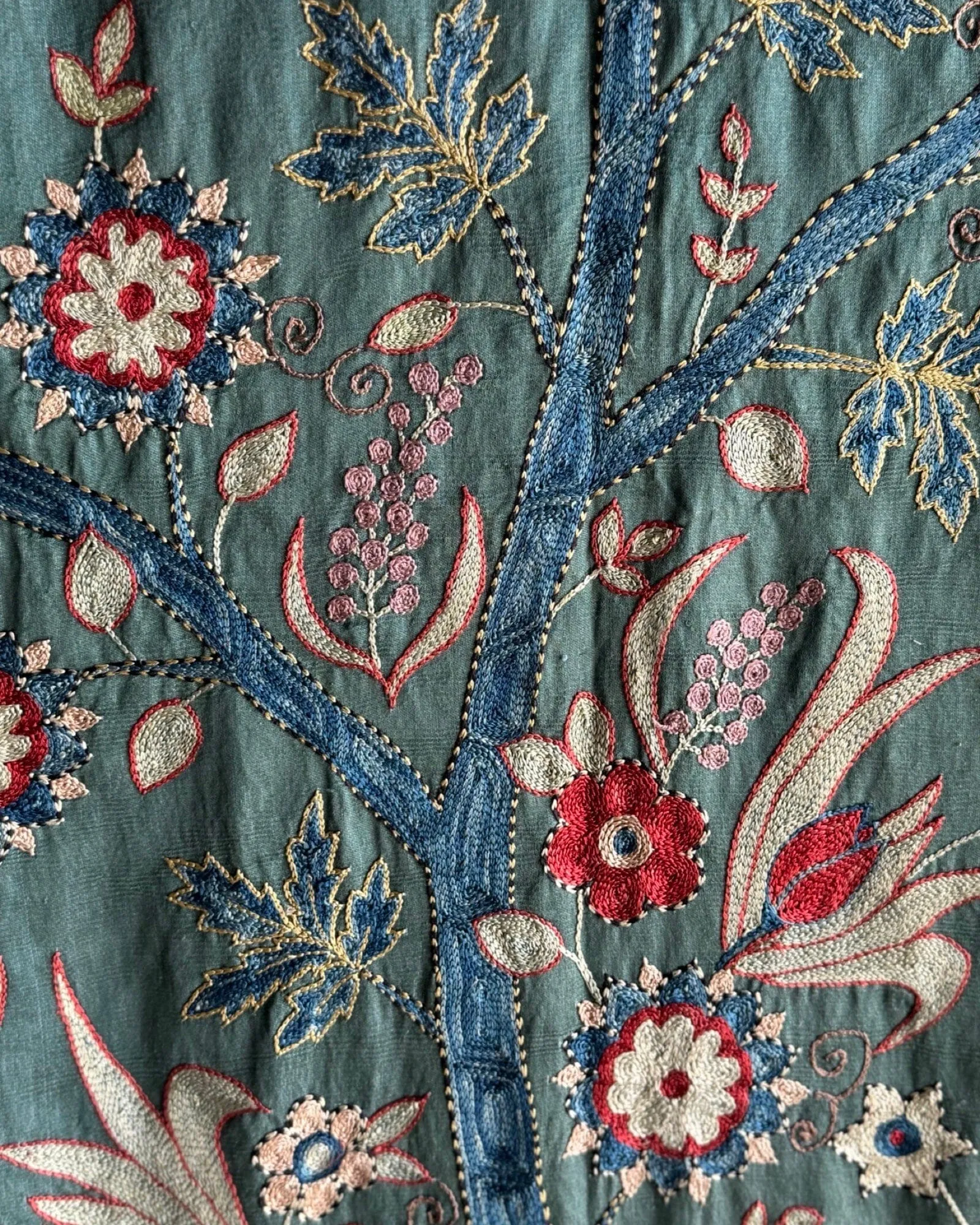 Hand Stitched Suzani (CSSU070124 | 67 x 102")