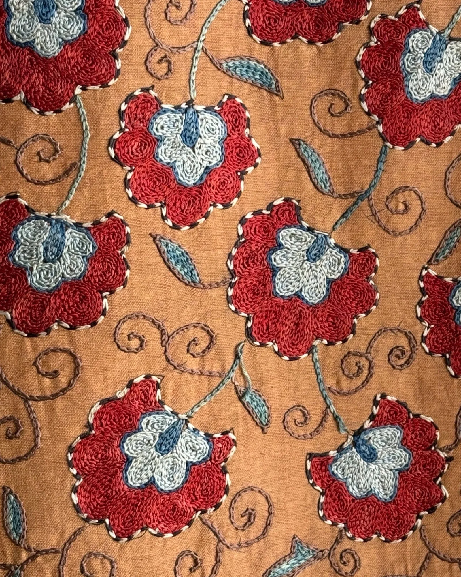 Hand Stitched Suzani (CSSU087724 |  84 x 105")
