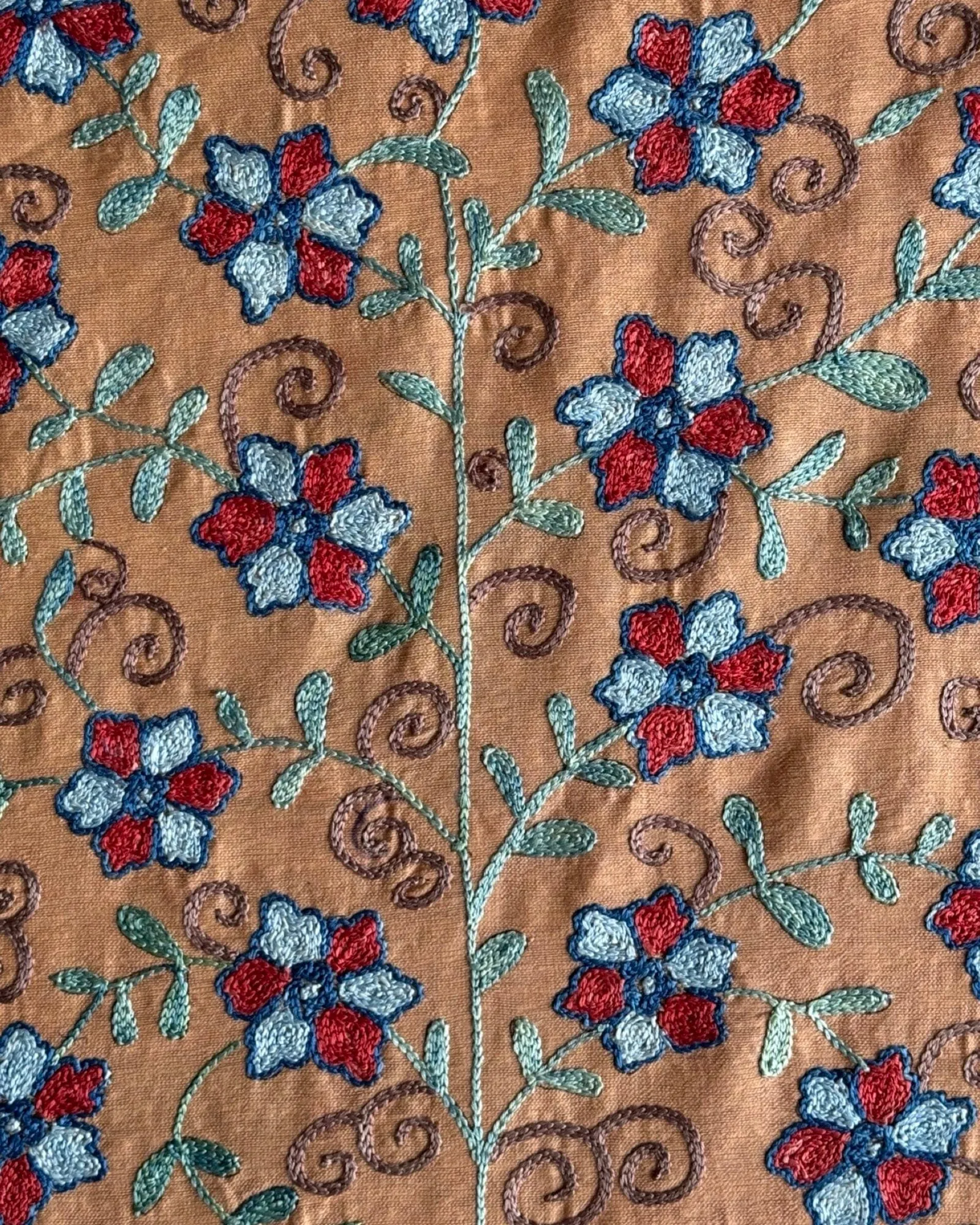 Hand Stitched Suzani (CSSU087724 |  84 x 105")