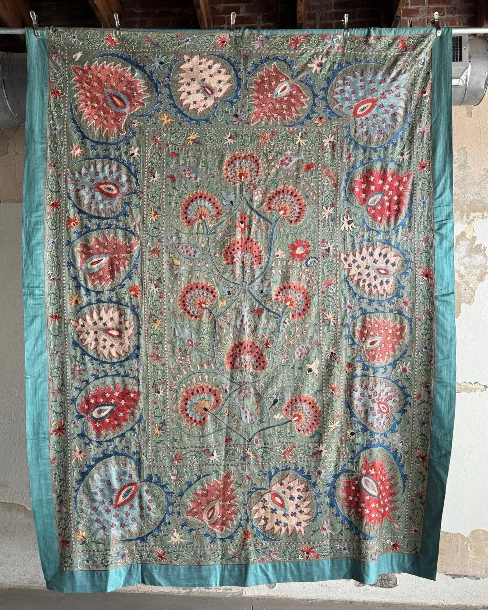 Hand Stitched Suzani (CSSU088124 | 84 x 109")