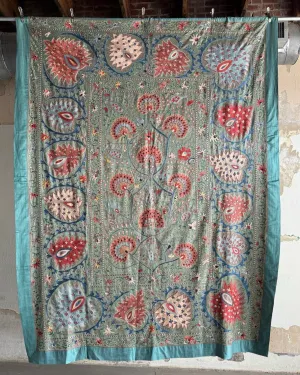 Hand Stitched Suzani (CSSU088124 | 84 x 109")