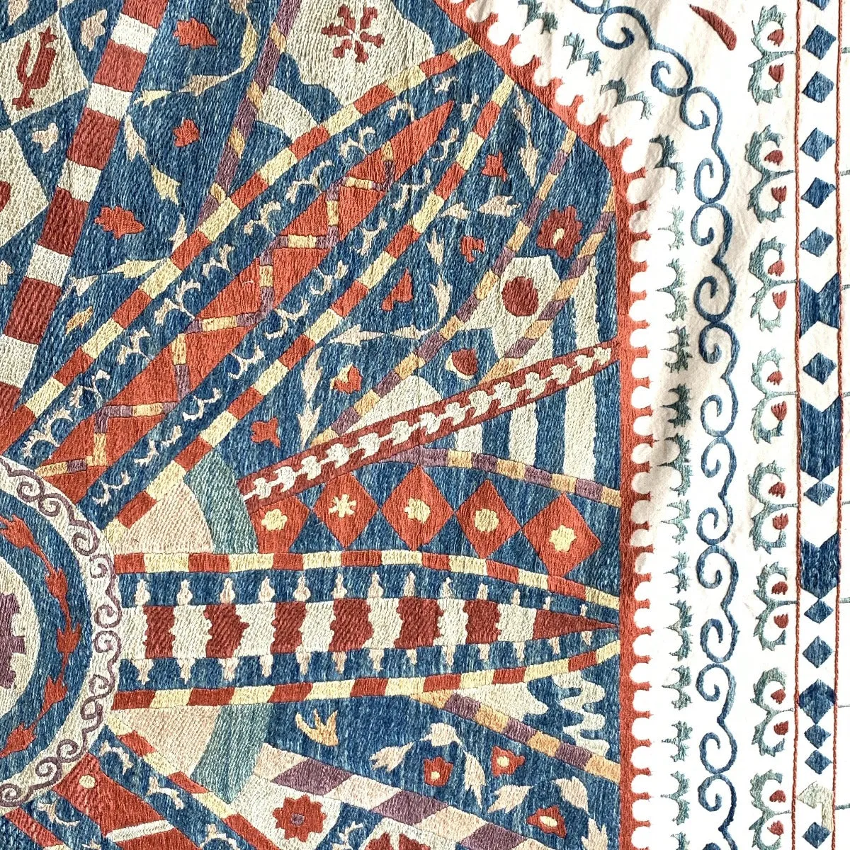Hand Stitched Suzani (CSSU201321 | 74 x 107")