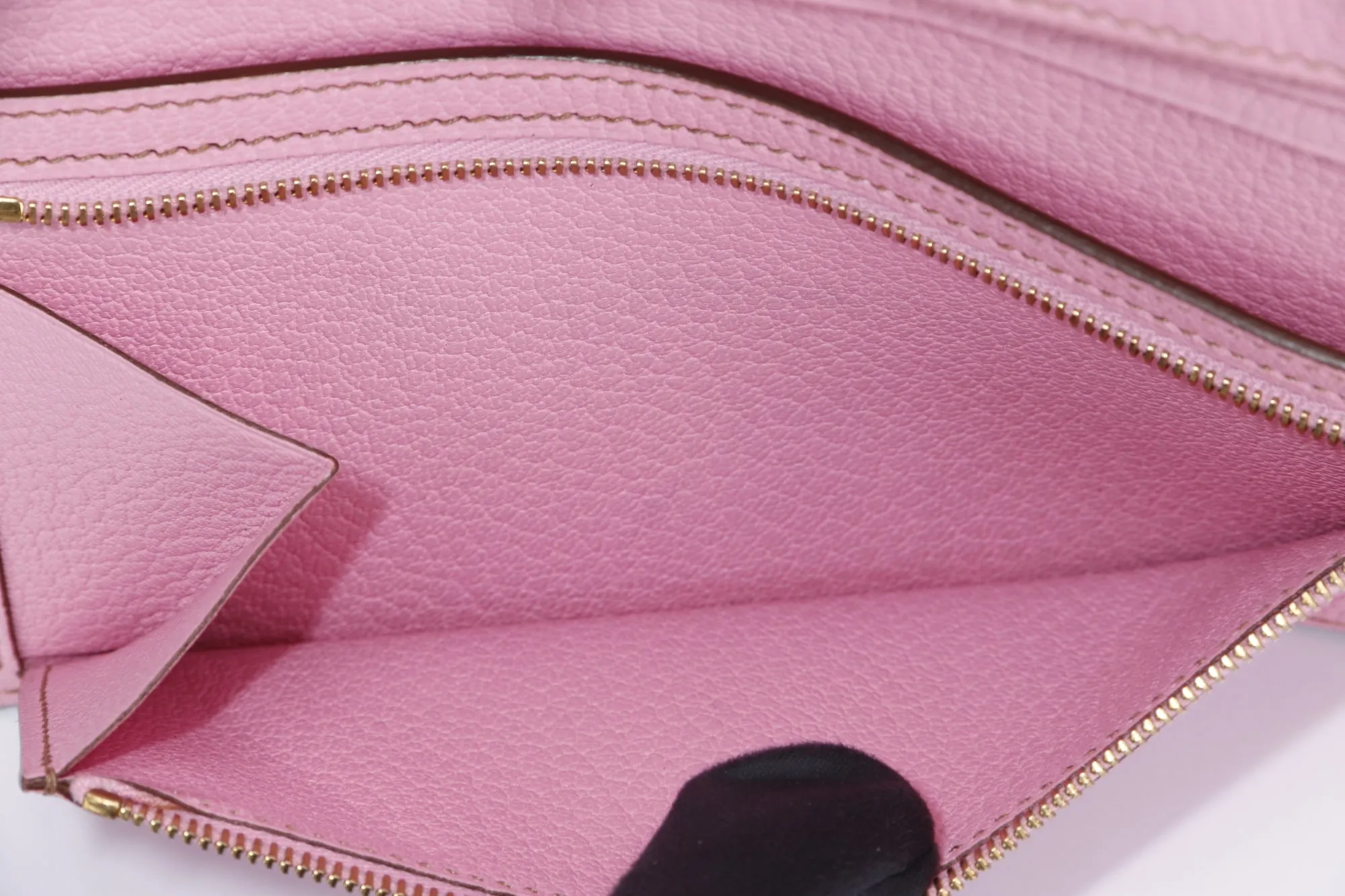 Hermes Bearn Wallet (Stamp M) Triple Fold Rose Sakura Chevre Leather, with Box