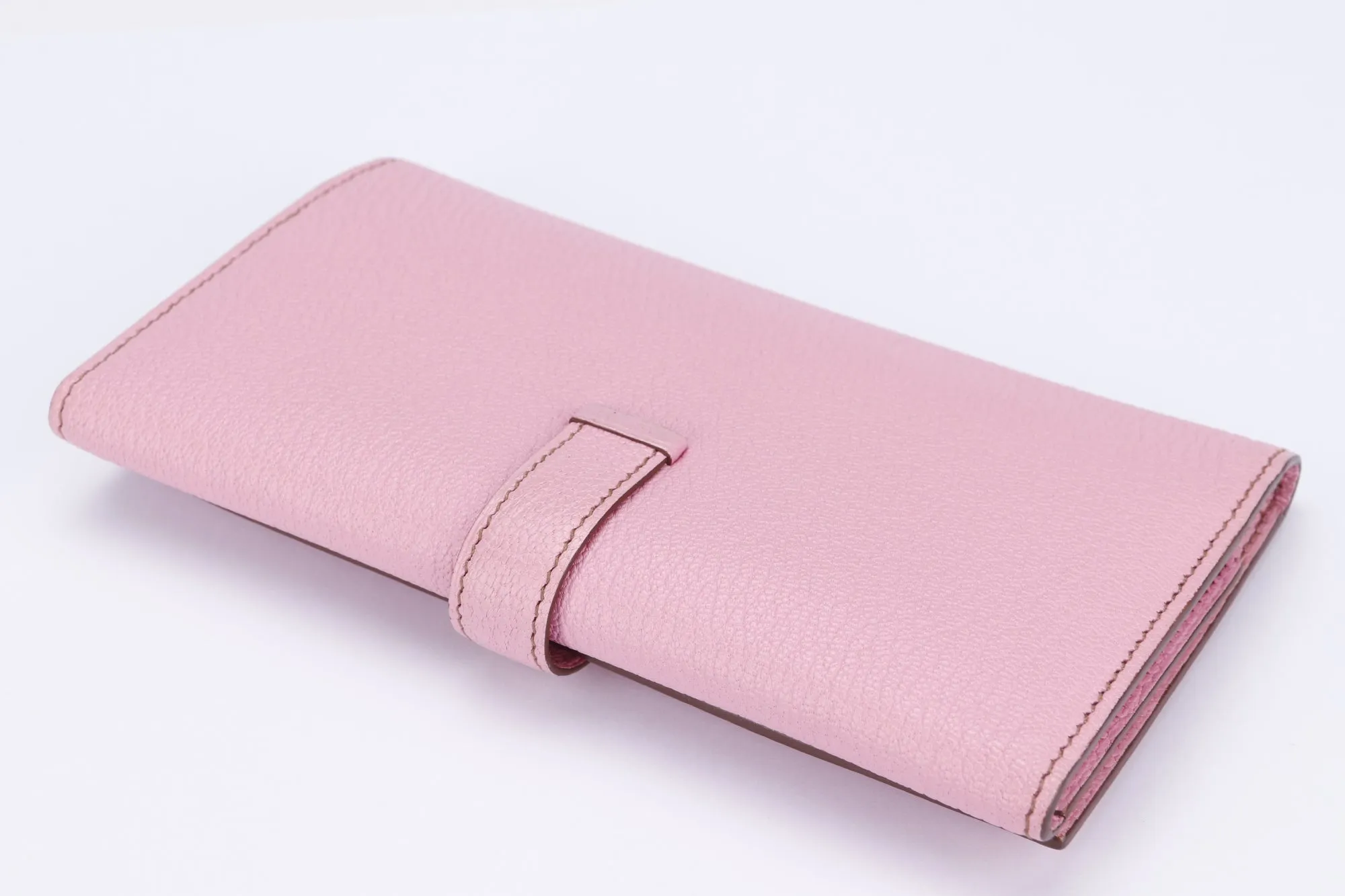 Hermes Bearn Wallet (Stamp M) Triple Fold Rose Sakura Chevre Leather, with Box