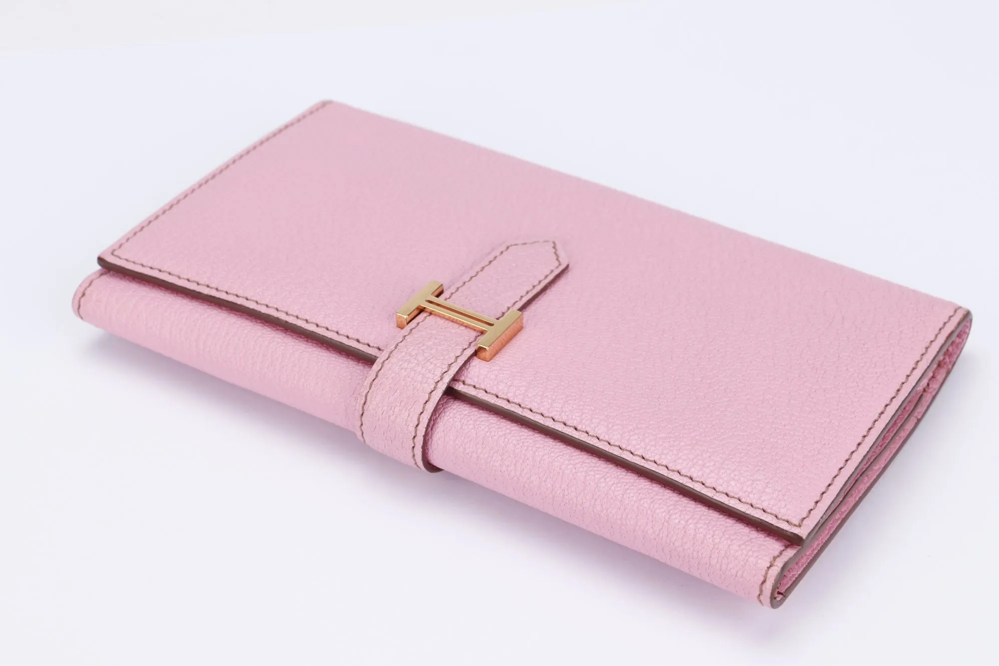 Hermes Bearn Wallet (Stamp M) Triple Fold Rose Sakura Chevre Leather, with Box