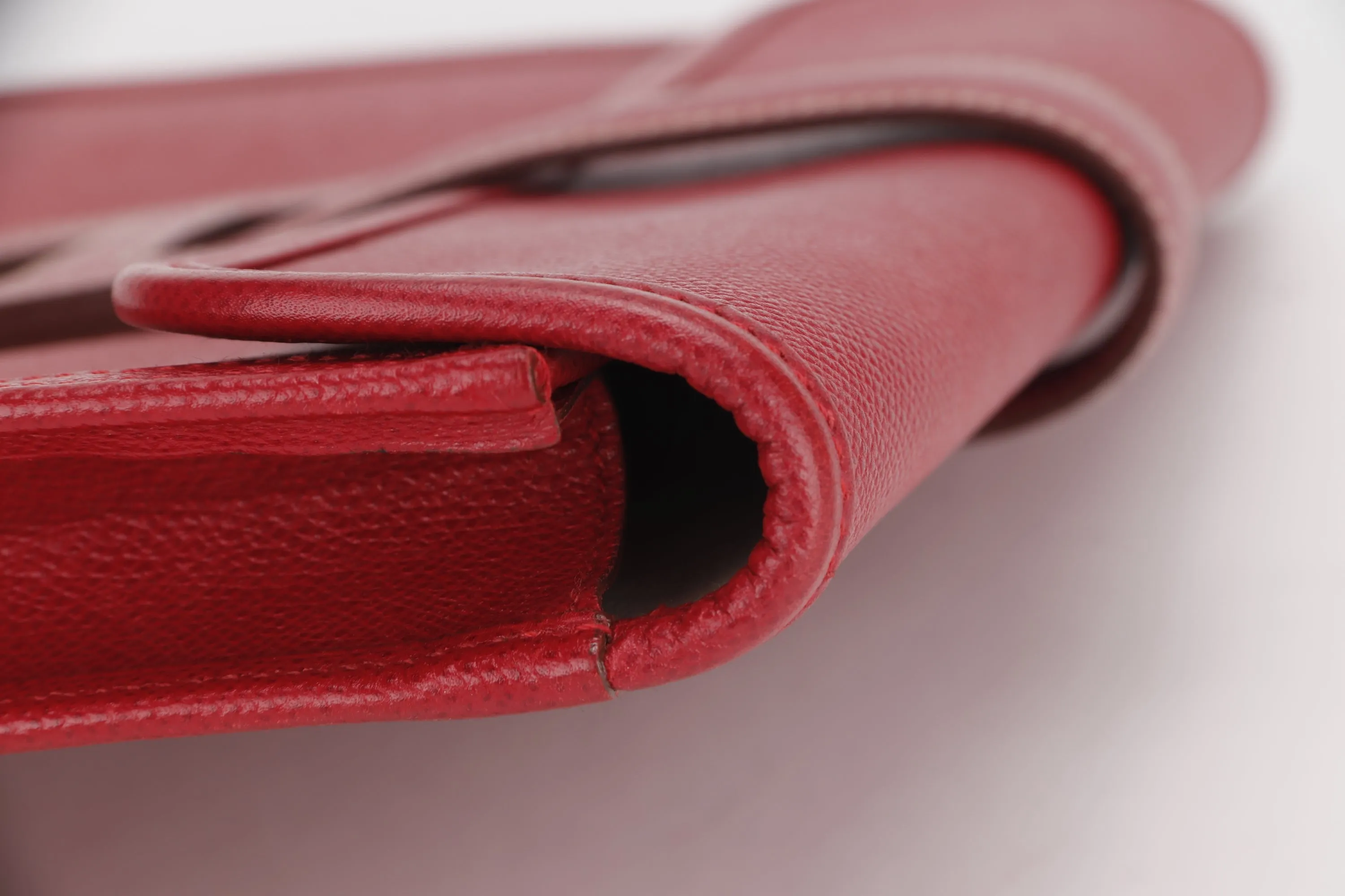 HERMES JEGE CLUTCH (NO STAMP) GRAIN COURCHEVEL RED LEATHER, WITH DUST COVER