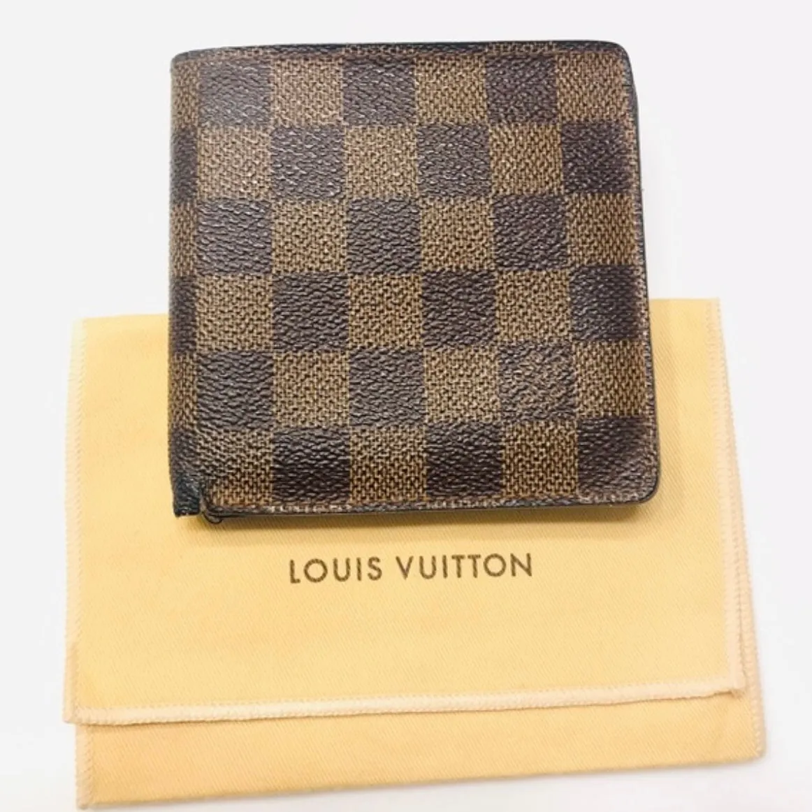LOUIS VUITTON Damier Ebene Marco Wallet
