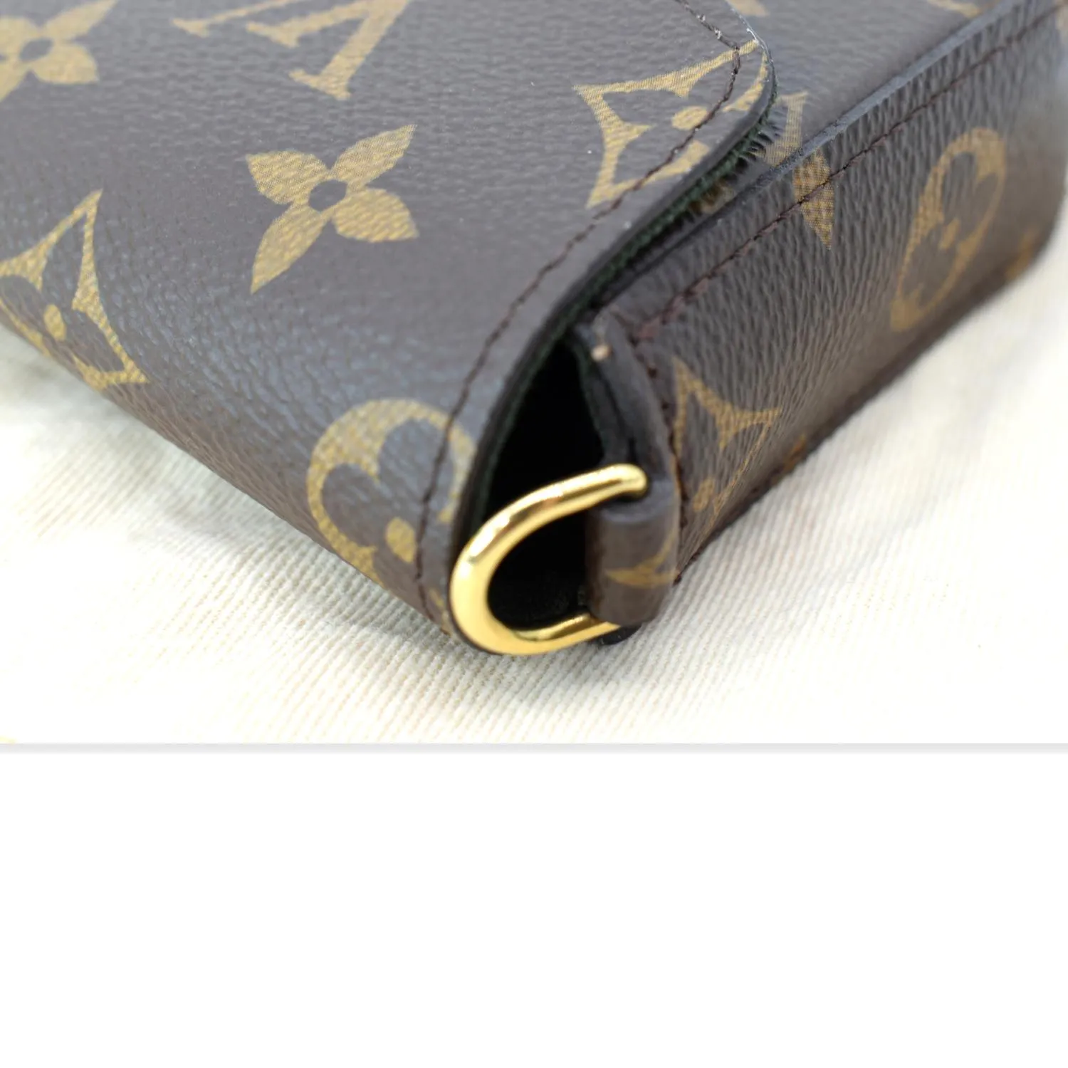 LOUIS VUITTON Felicie Strap & Go Pochette Monogram Canvas Shoulder Bag Brown