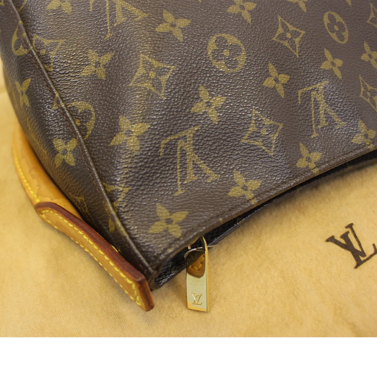LOUIS VUITTON Looping MM Monogram Canvas Shoulder Bag Brown