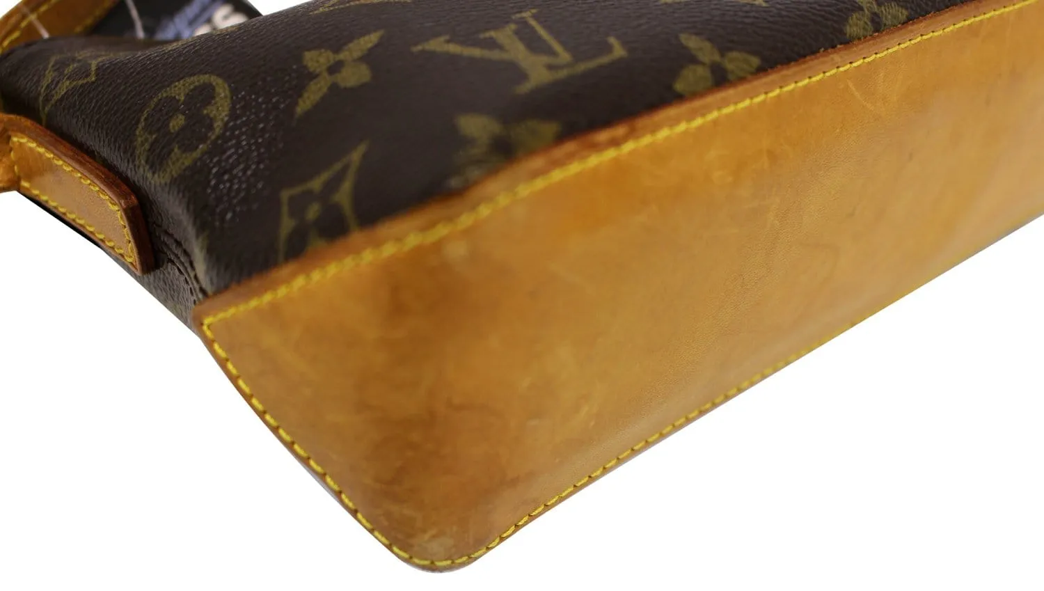 LOUIS VUITTON Pre Loved Monogram Trotteur Crossbody Bag