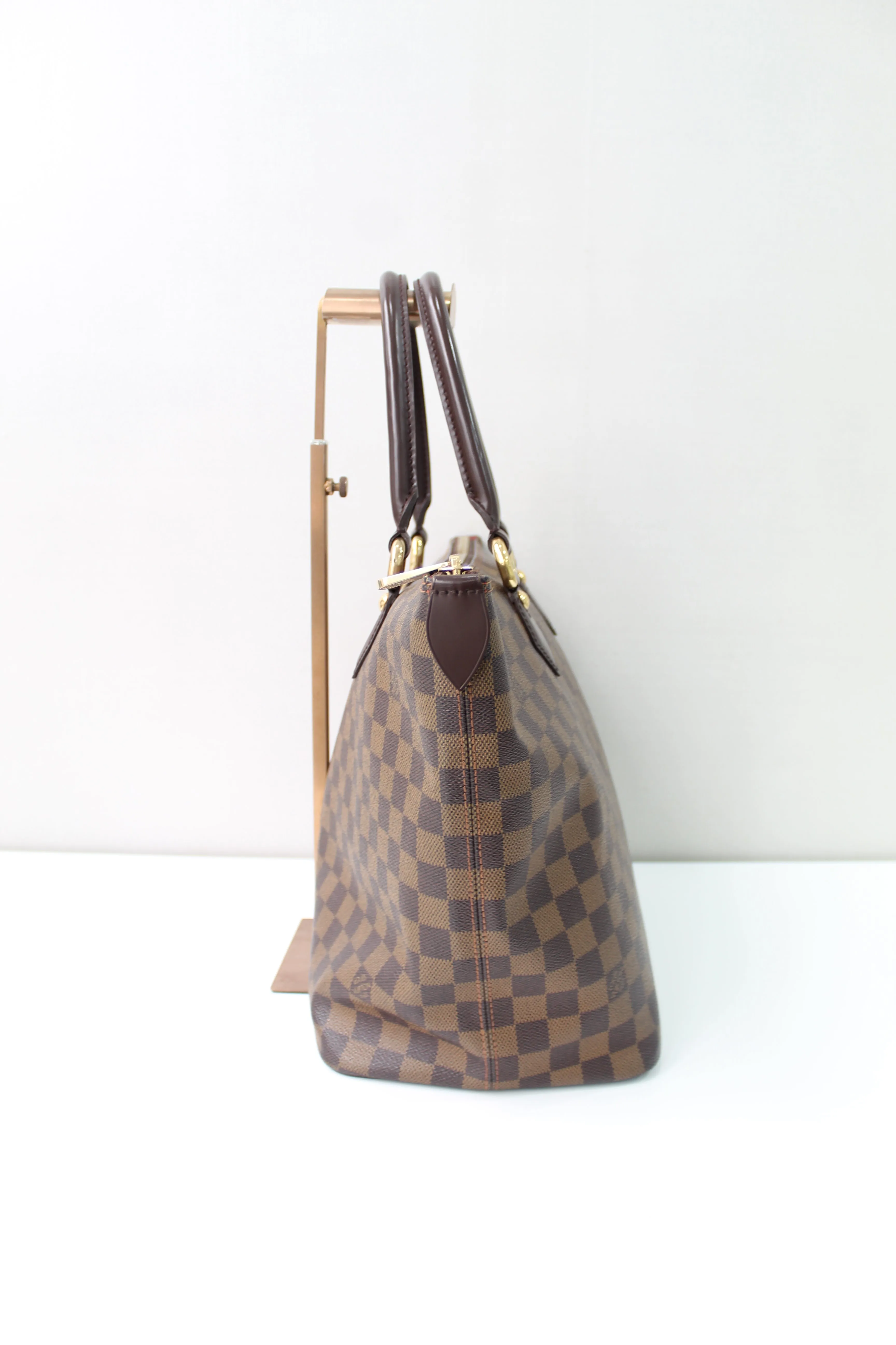Louis Vuitton Saleya MM