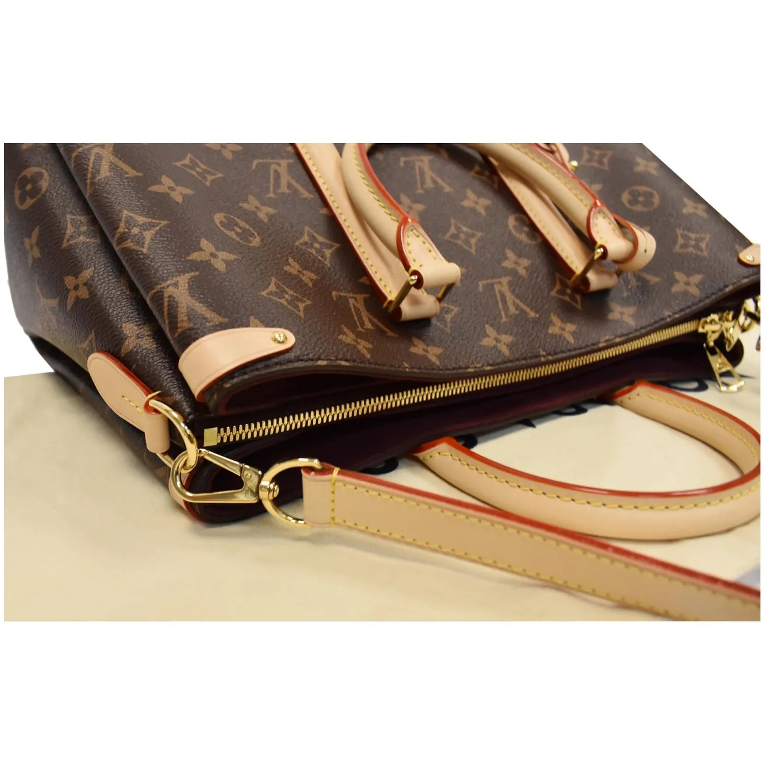 LOUIS VUITTON Soufflot MM Monogram Canvas Shoulder Bag Brown