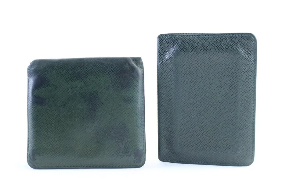 Louis Vuitton Taiga Wallet and Card Case Set 226904
