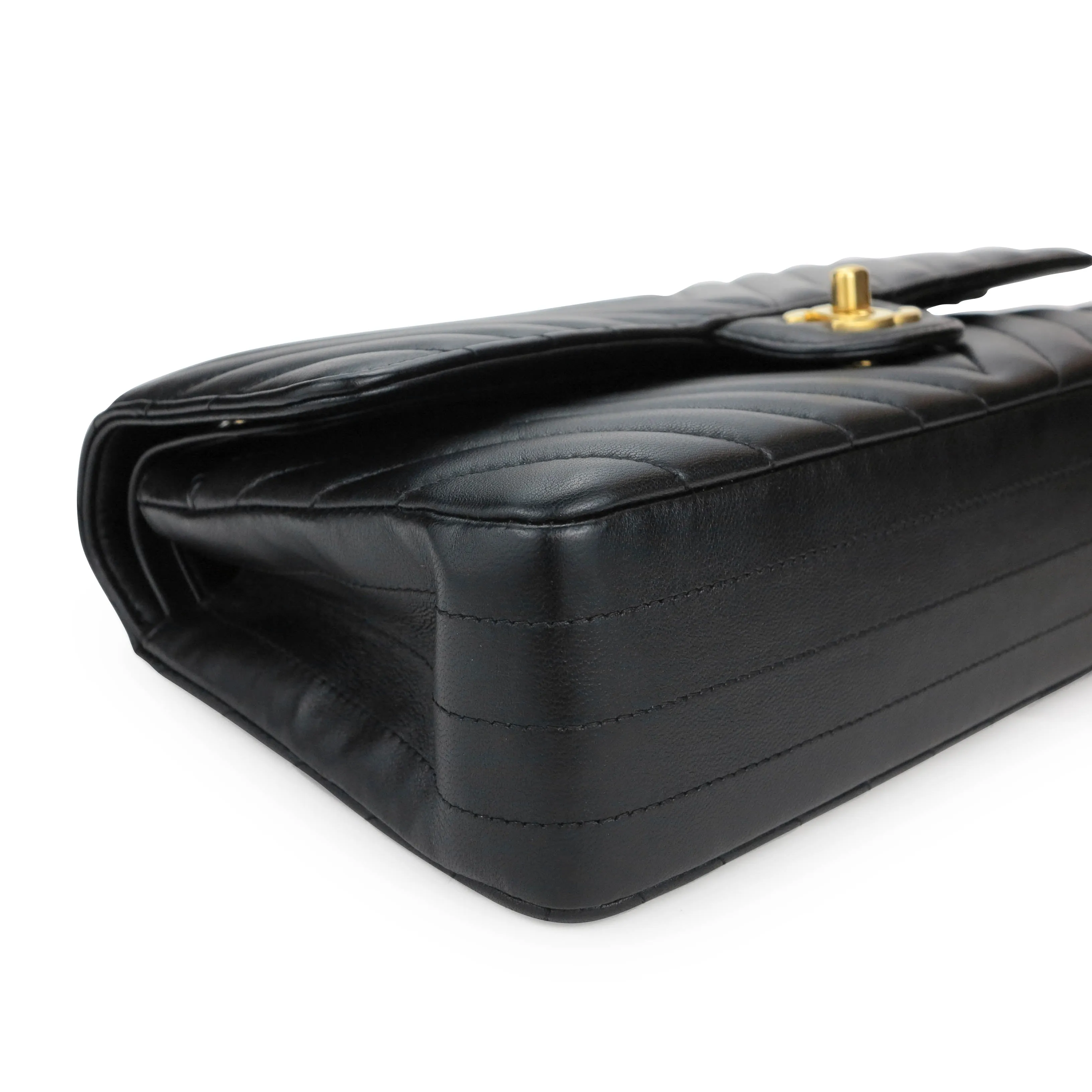 Medium Classic Double Flap Bag in Chevron Black Lambskin