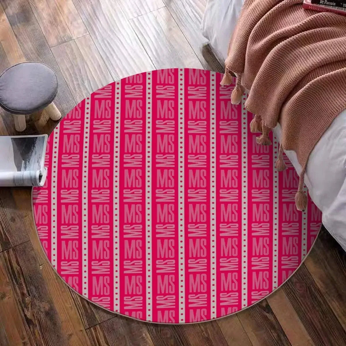 Misha Foldable round mat