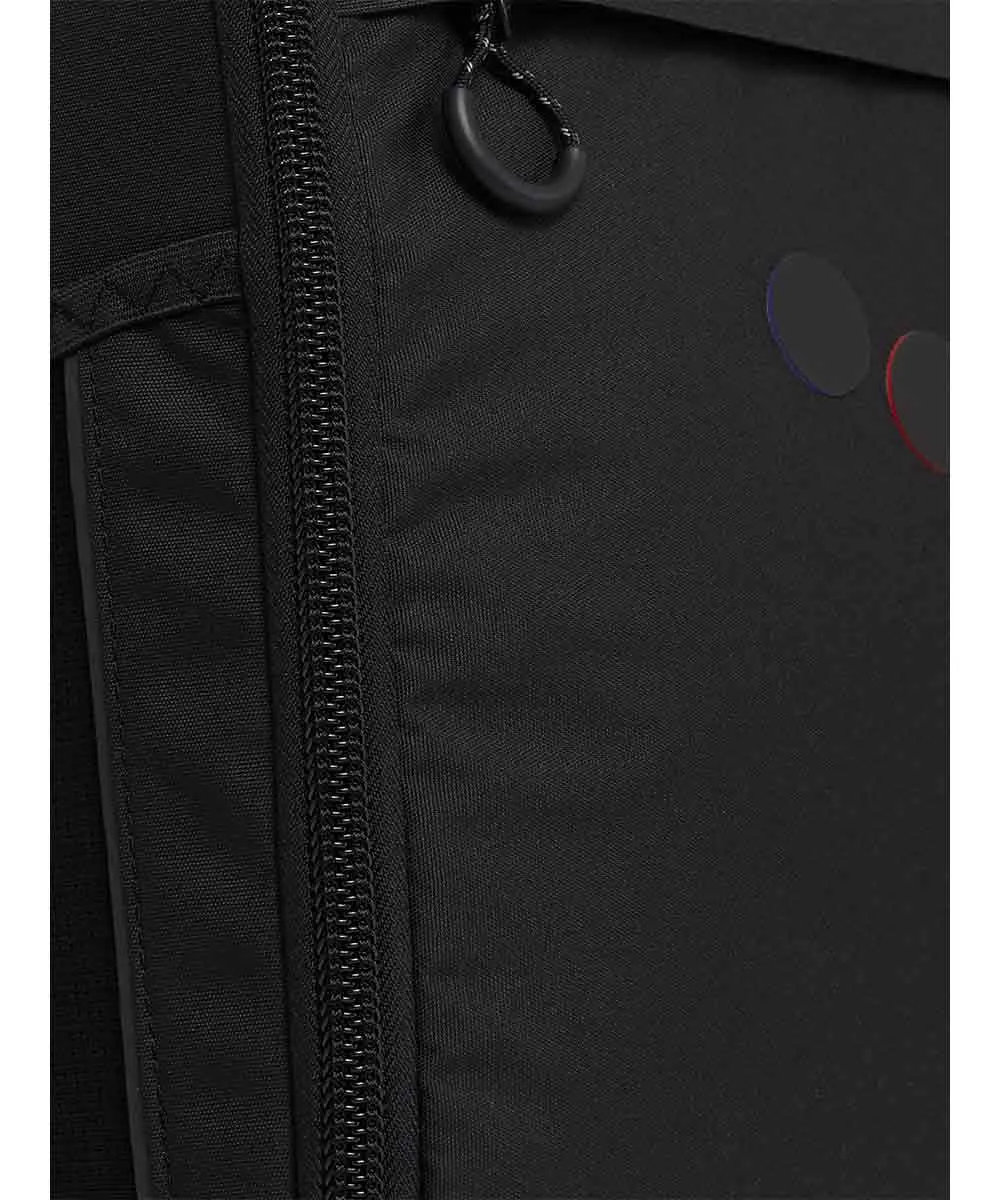 Pinqponq Cubik Medium Rucksack aus recycelten PET-Flaschen