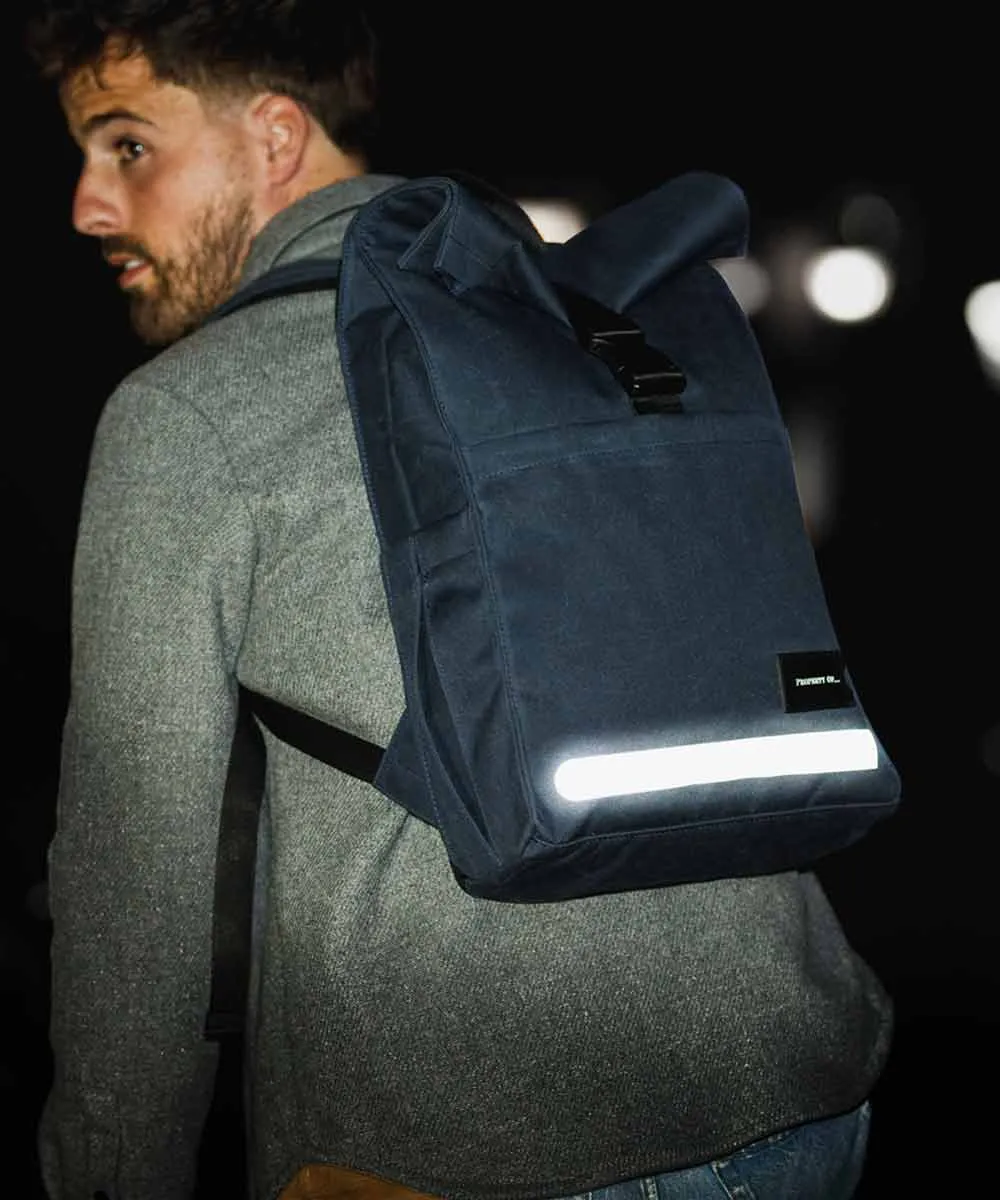 Property of Max reflektierender Rolltop-Rucksack