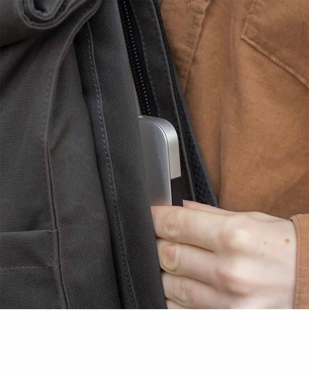 Property of Max reflektierender Rolltop-Rucksack
