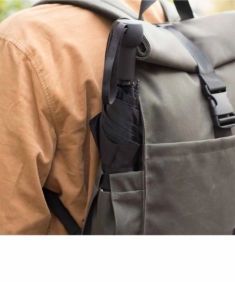 Property of Max reflektierender Rolltop-Rucksack