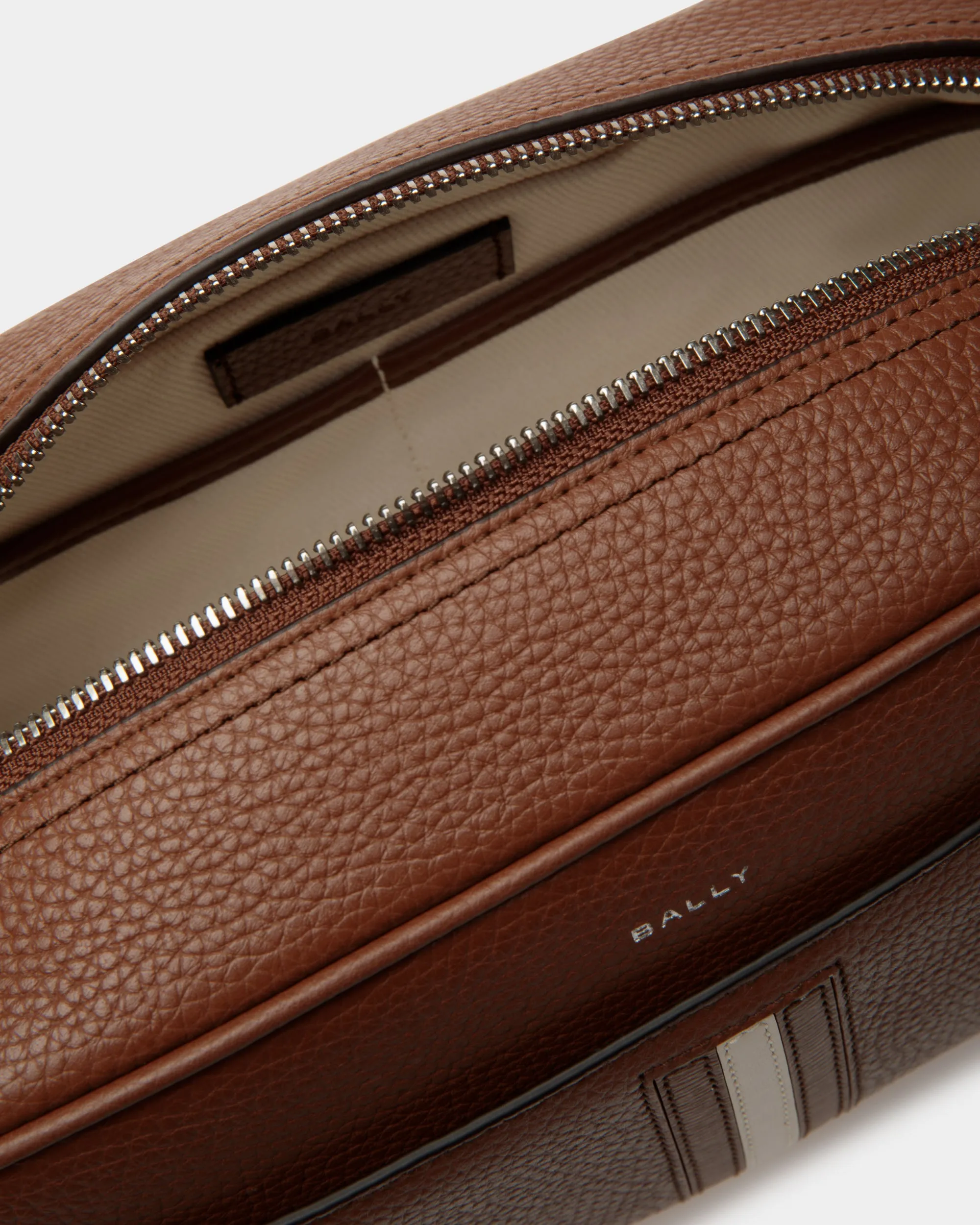 Rbns Washbag - Clutch