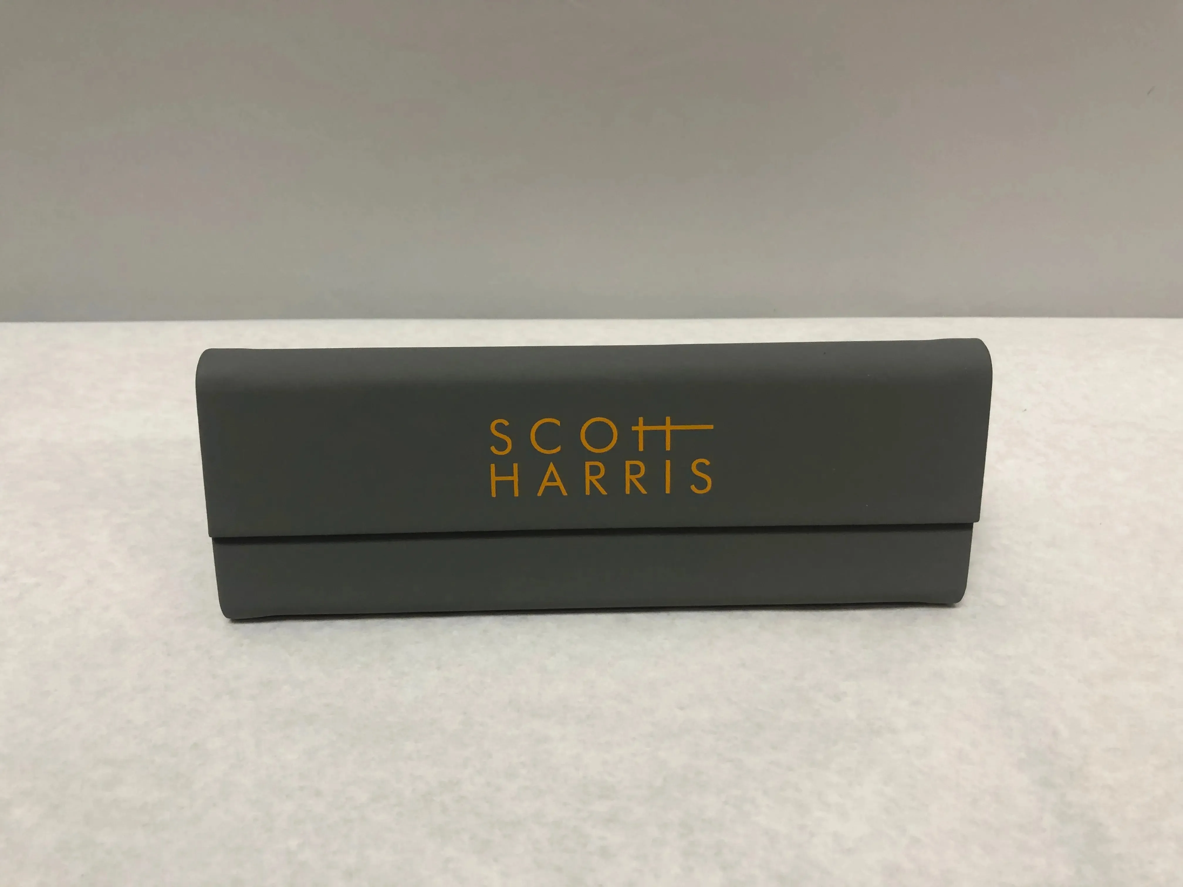 Scott Harris Foldable Optical Eyeglasses Hard Case | KMOPT-29