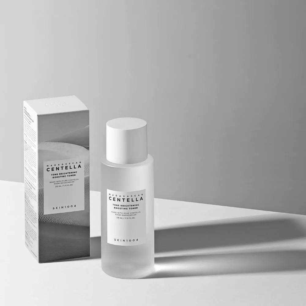 SKIN1004 Madagascar Centella Tone Brightening Boosting Toner 210ml