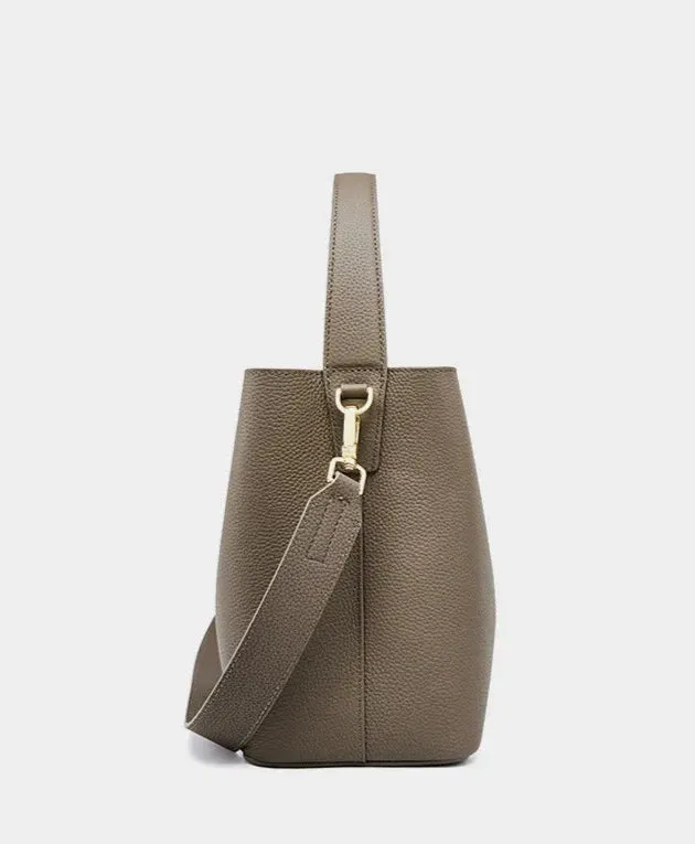 Stylish Bucket Leather Shoulder Bag - High-Quality Fashion for Modern Travelers